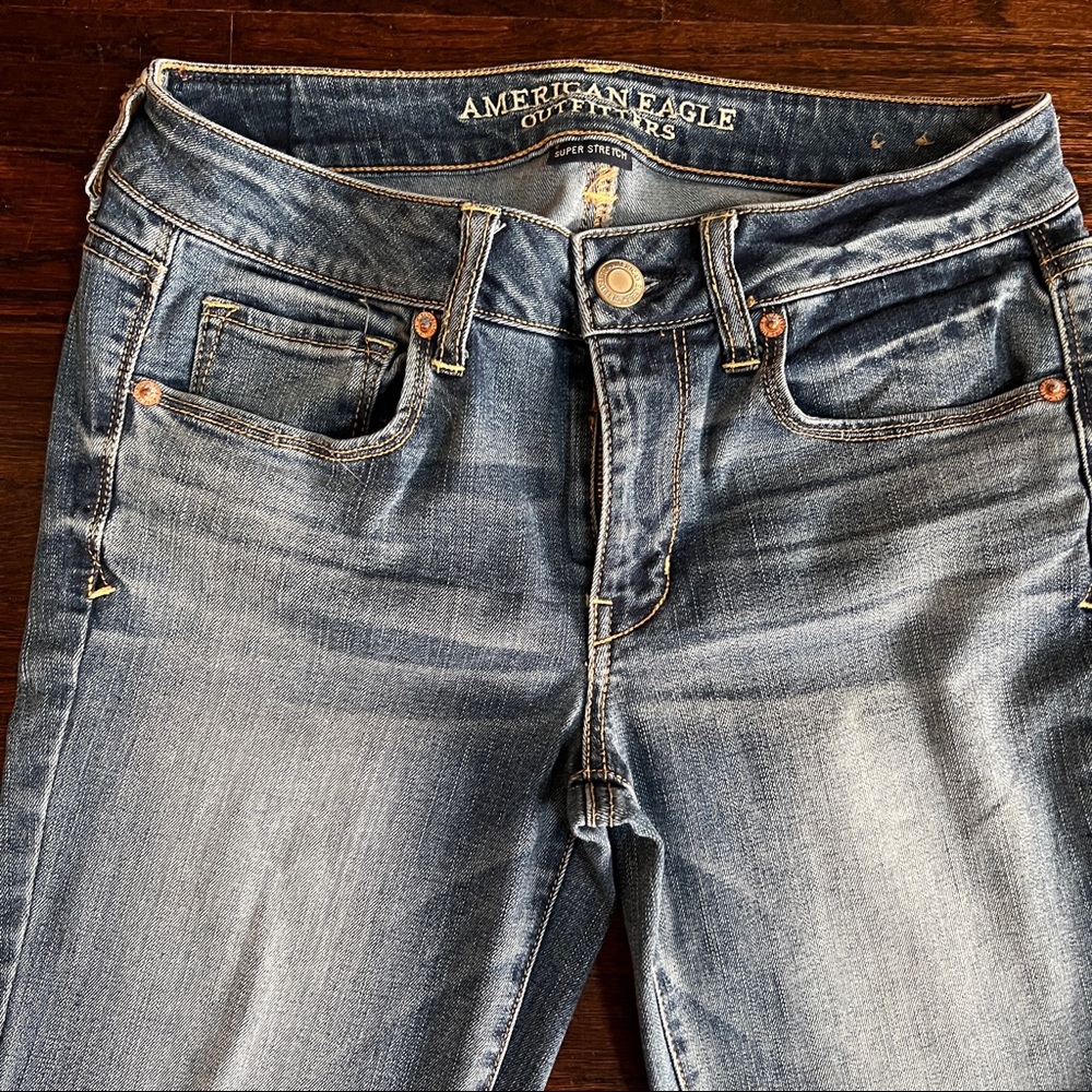American Eagle Skinny Kick jeans size 8